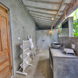 Salle de bain 1